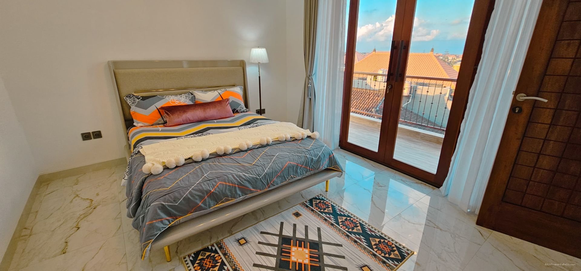 Villa mewah kerobokan