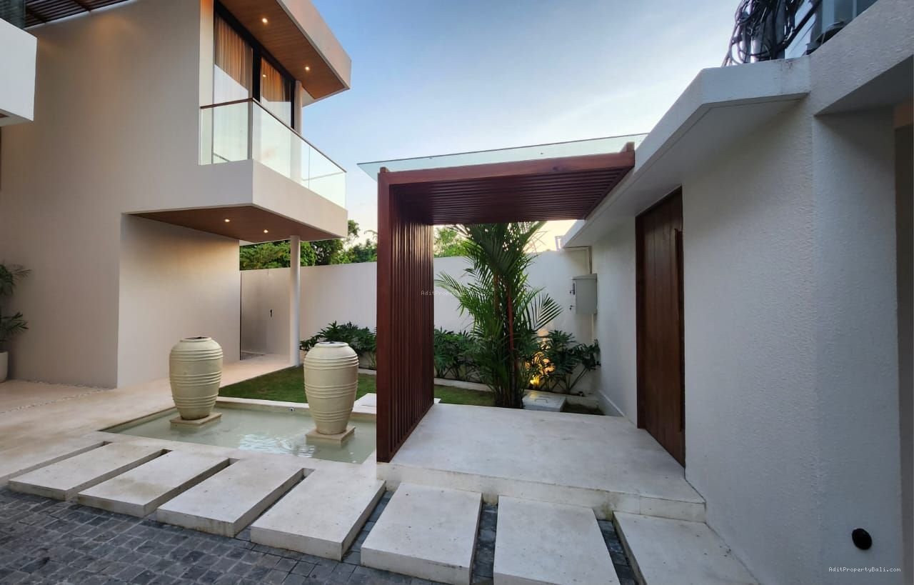 Luxury villa umalas