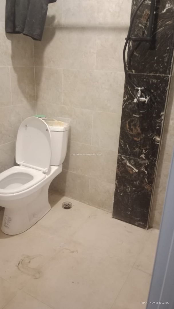 rumah lantai 2 dalung bali