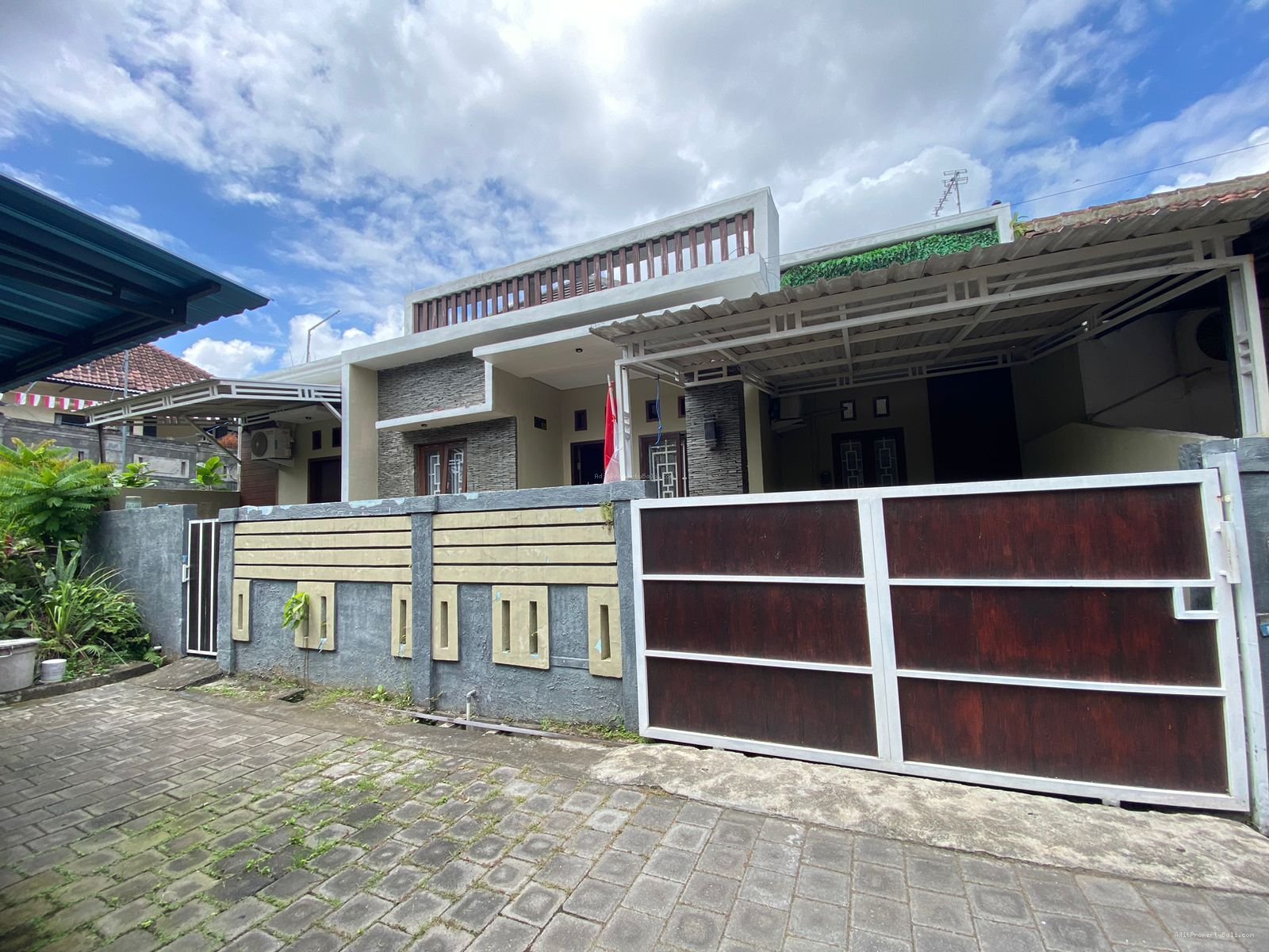 rumah lantai 1 kebo iwa