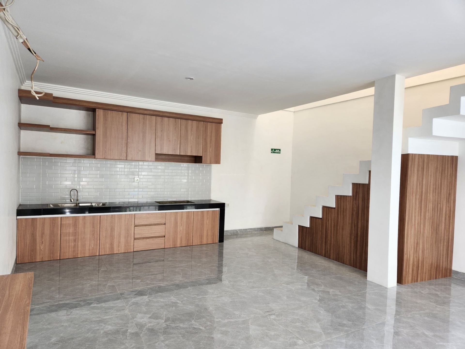 villa kayutulang canggu