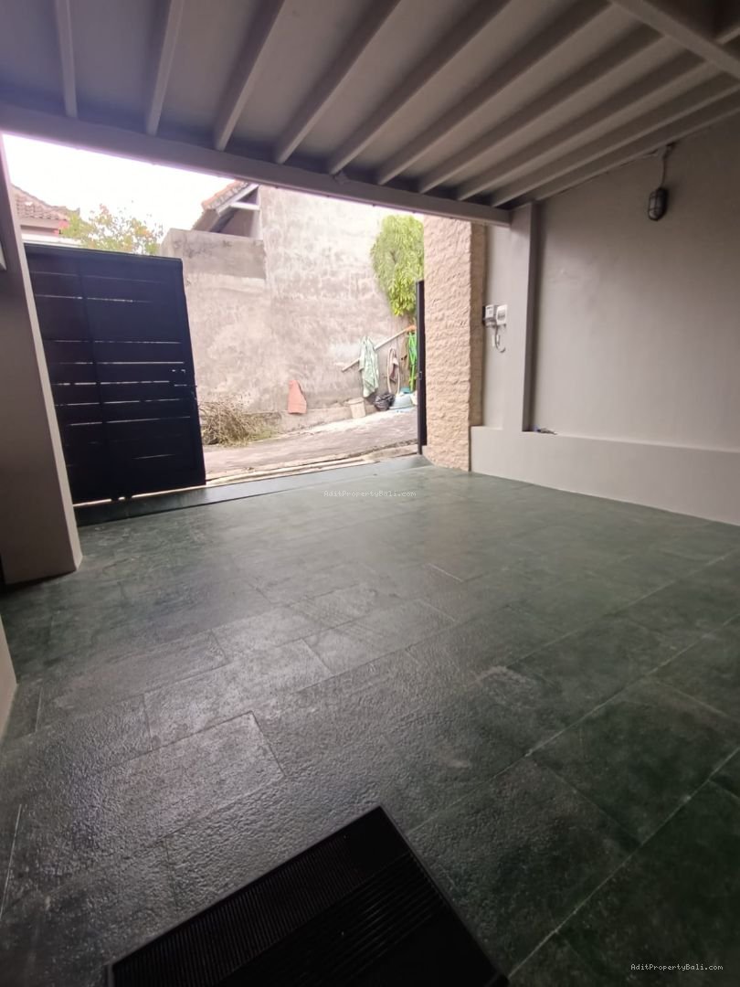 rumah semi villa muding