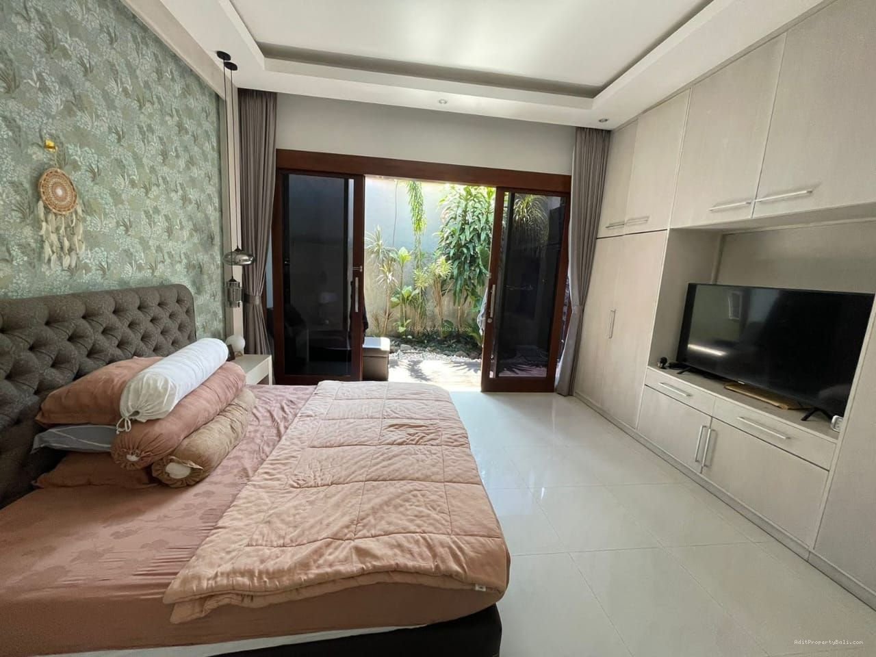 rumah renonn