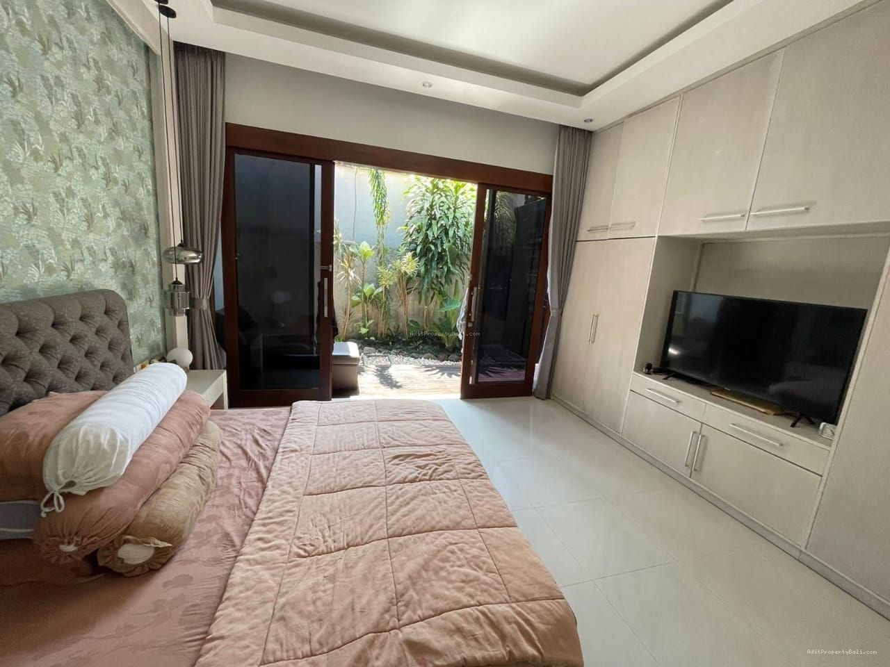 rumah renonn