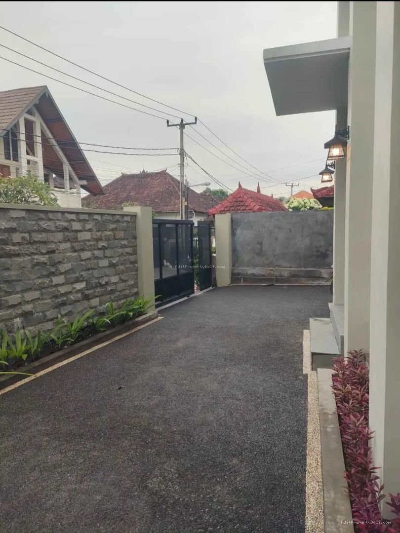 rumah sekar tunjung