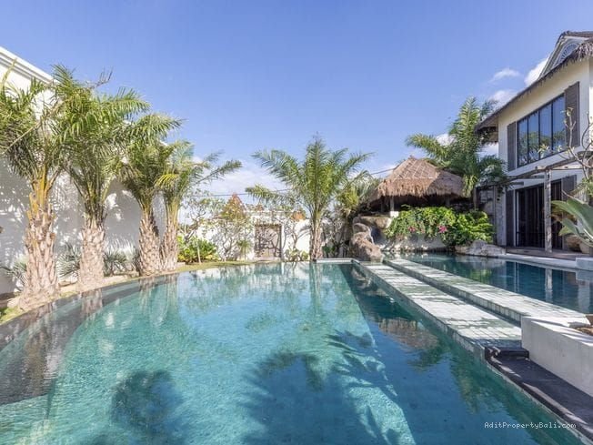 villa seseh