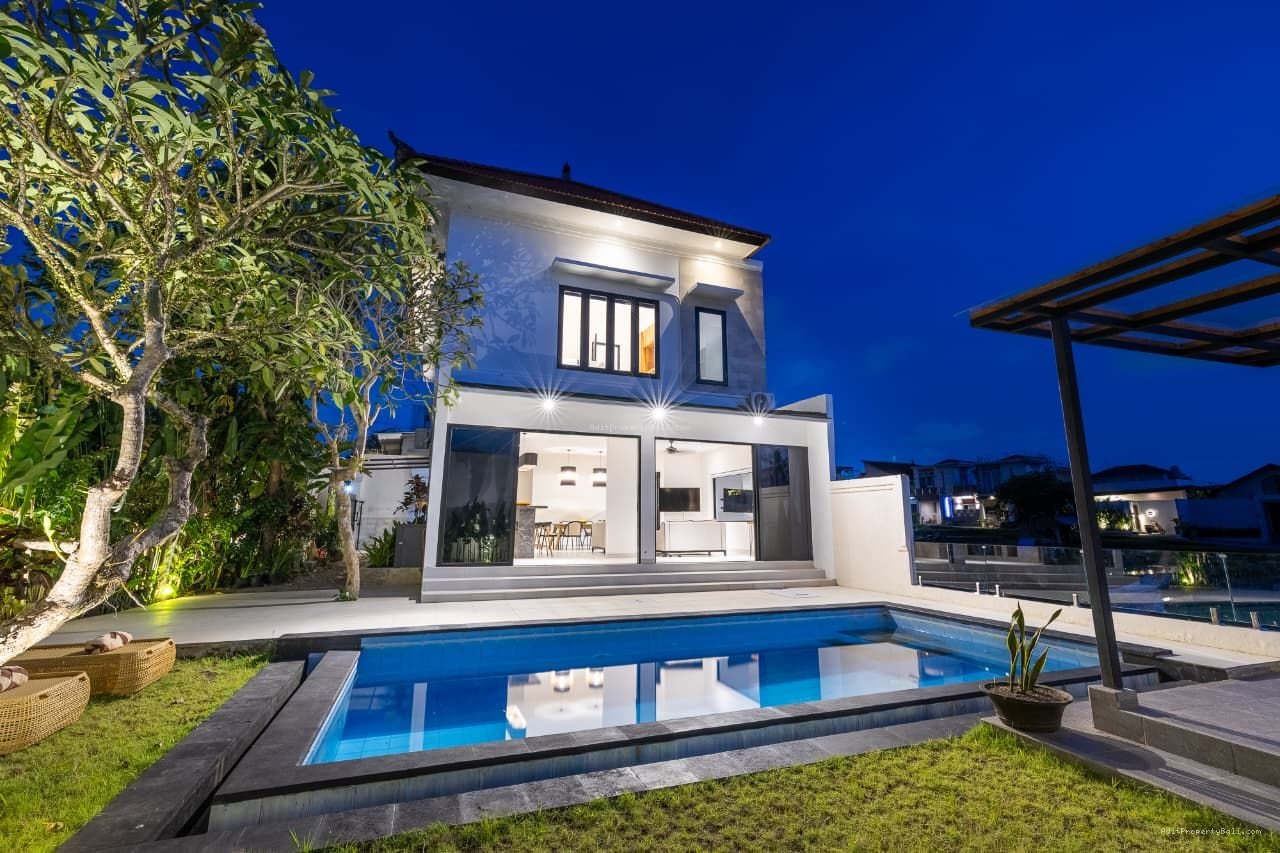 villa tumbak bayuh bl