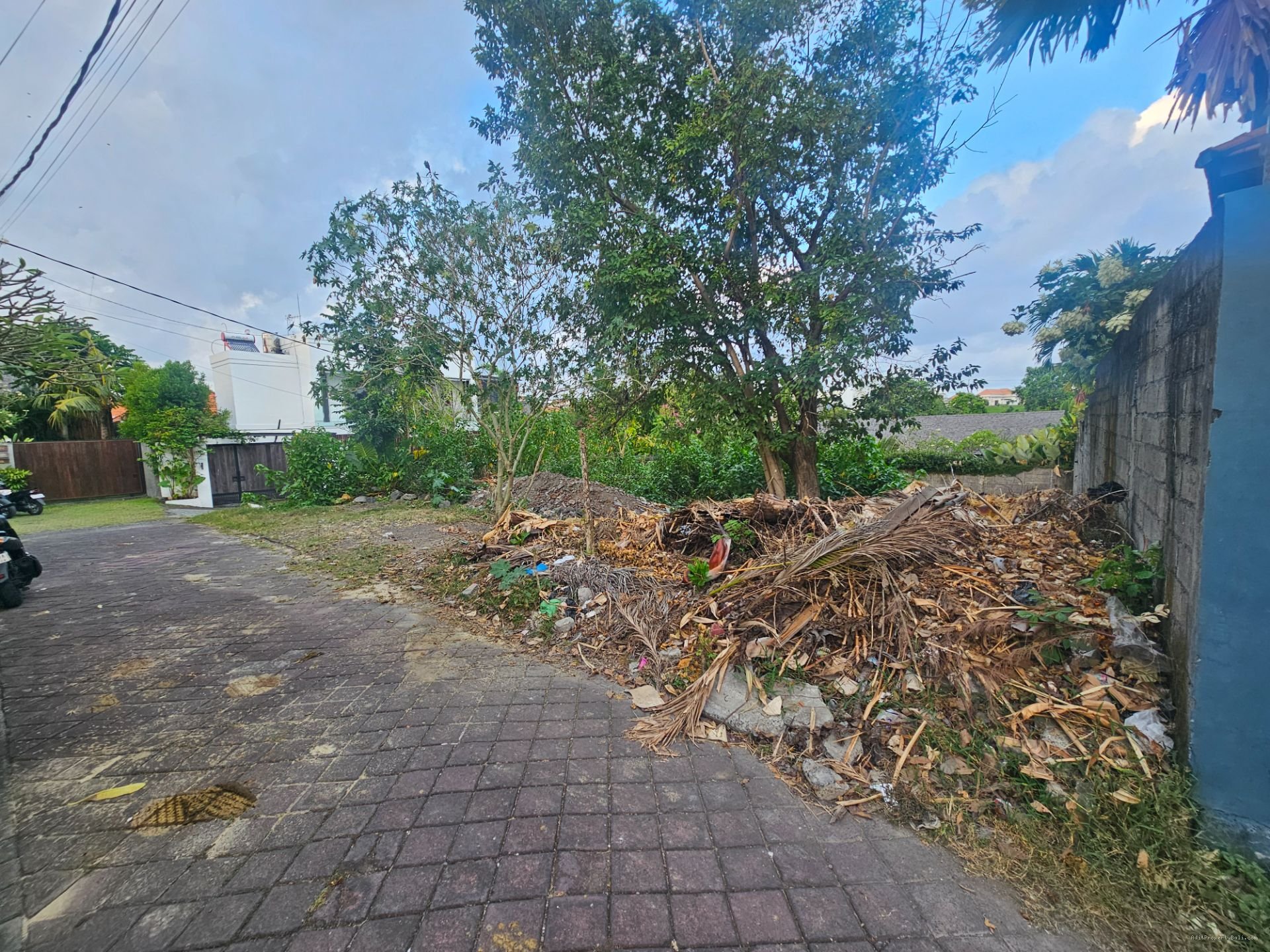 tanah pererenan cg