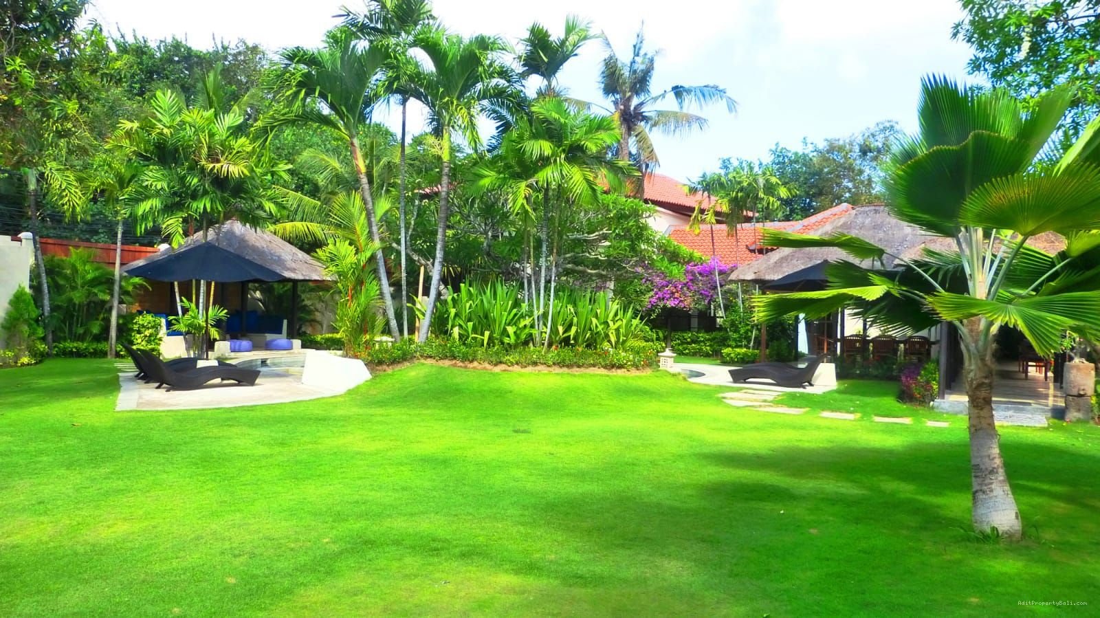villa.petitengwt