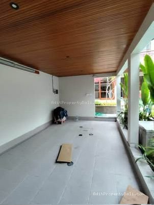 villa sanur kauh