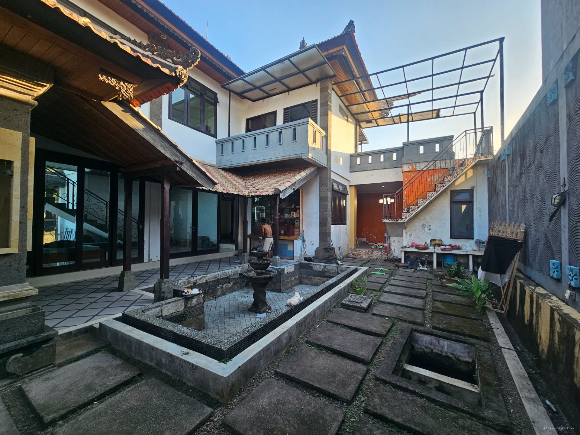 rumah lantai 2 sading