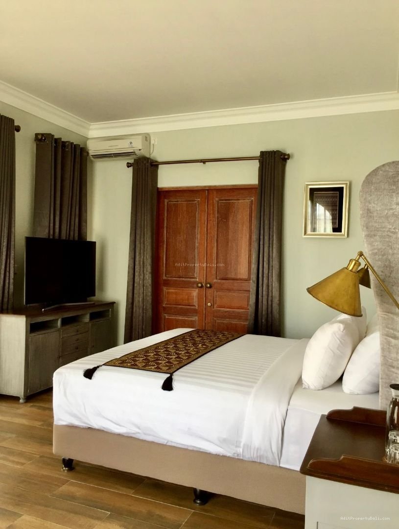 villa colonial style cangguu
