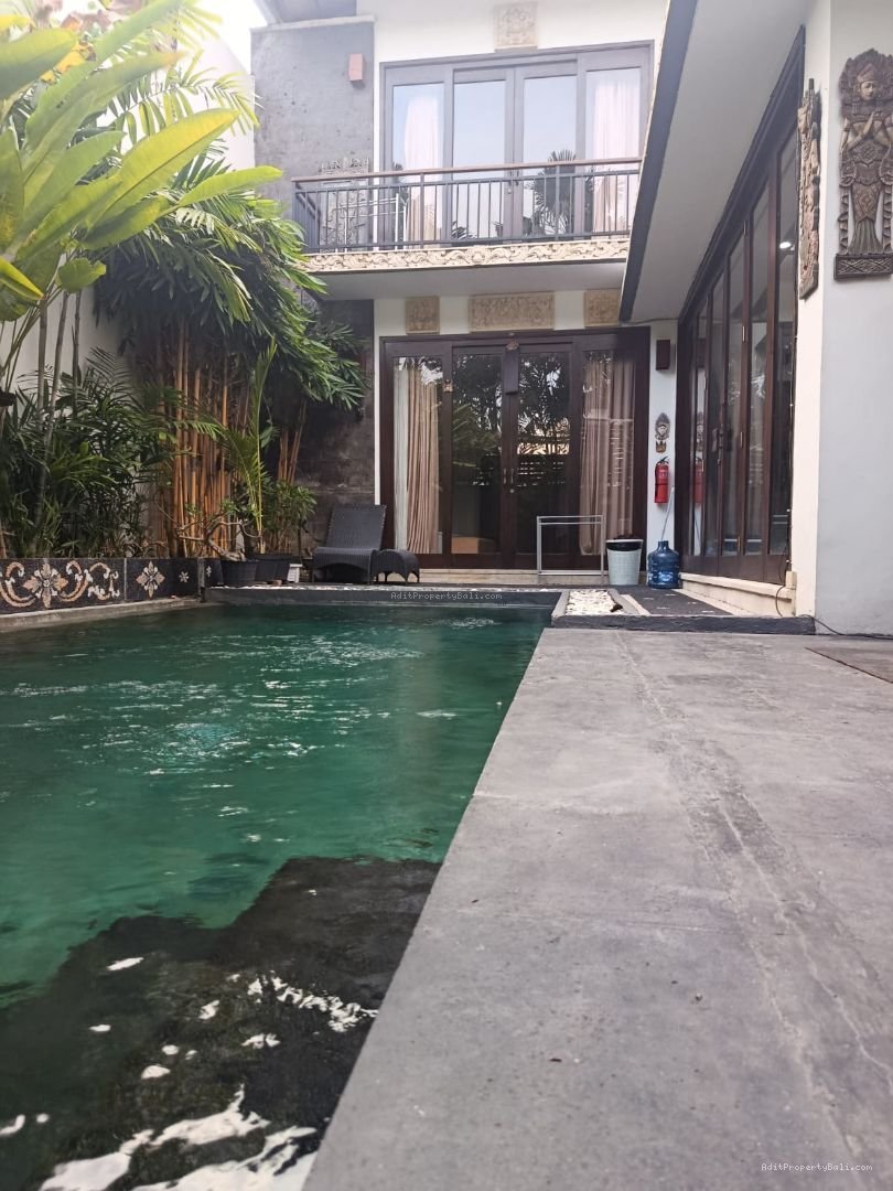 villa tibubeneng cg